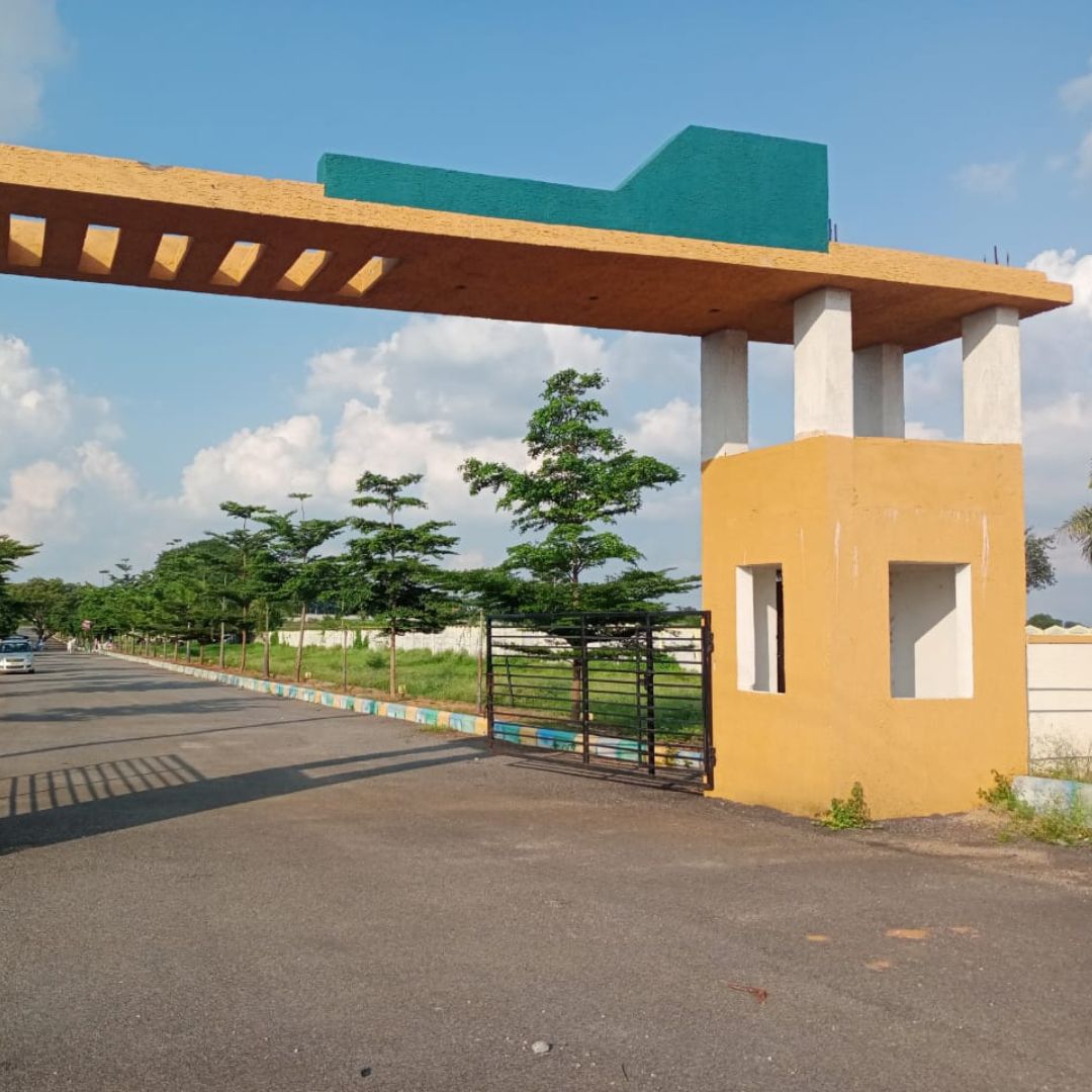 Golden Valley plots near Microsoft Data Center Kothur